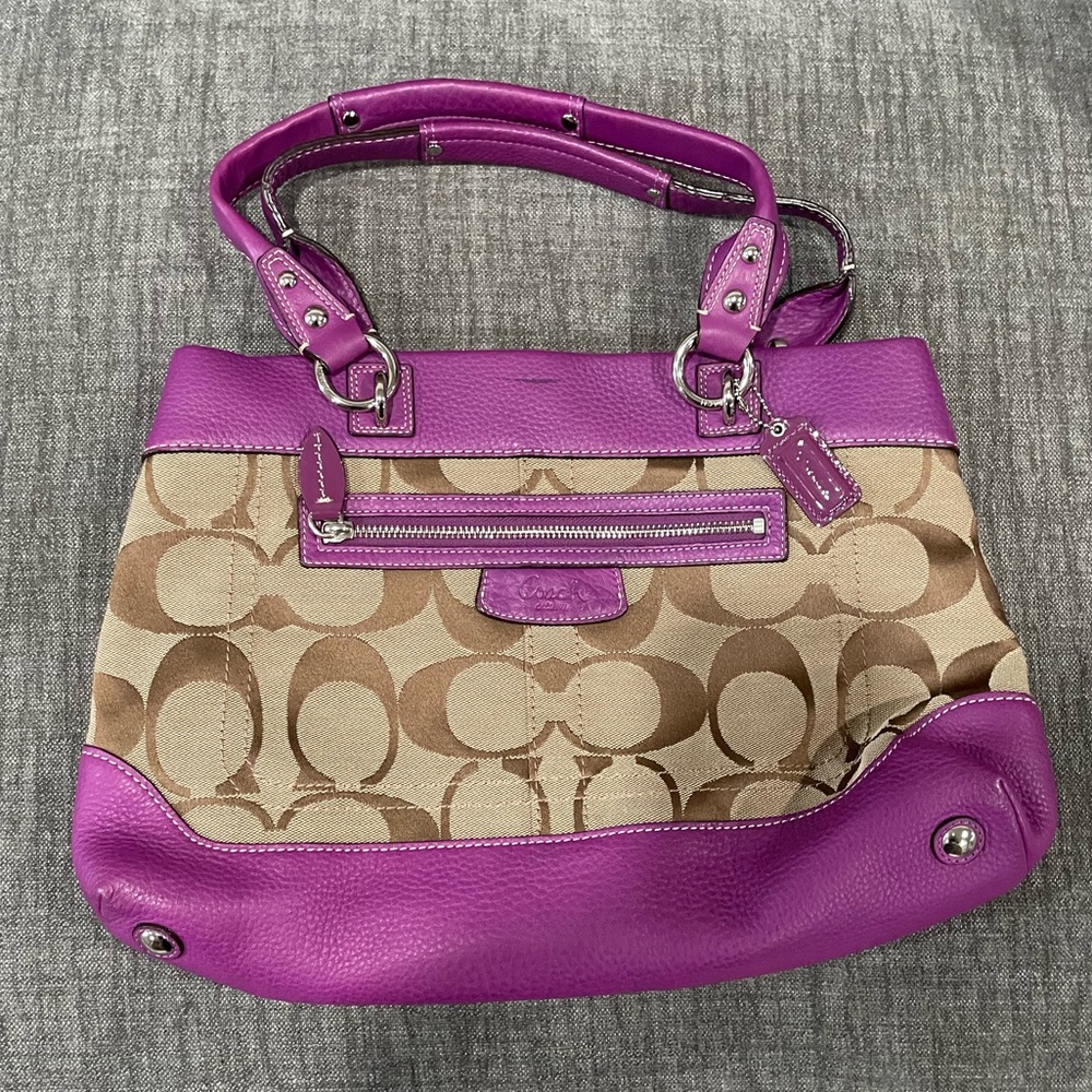Coach shoulder bag